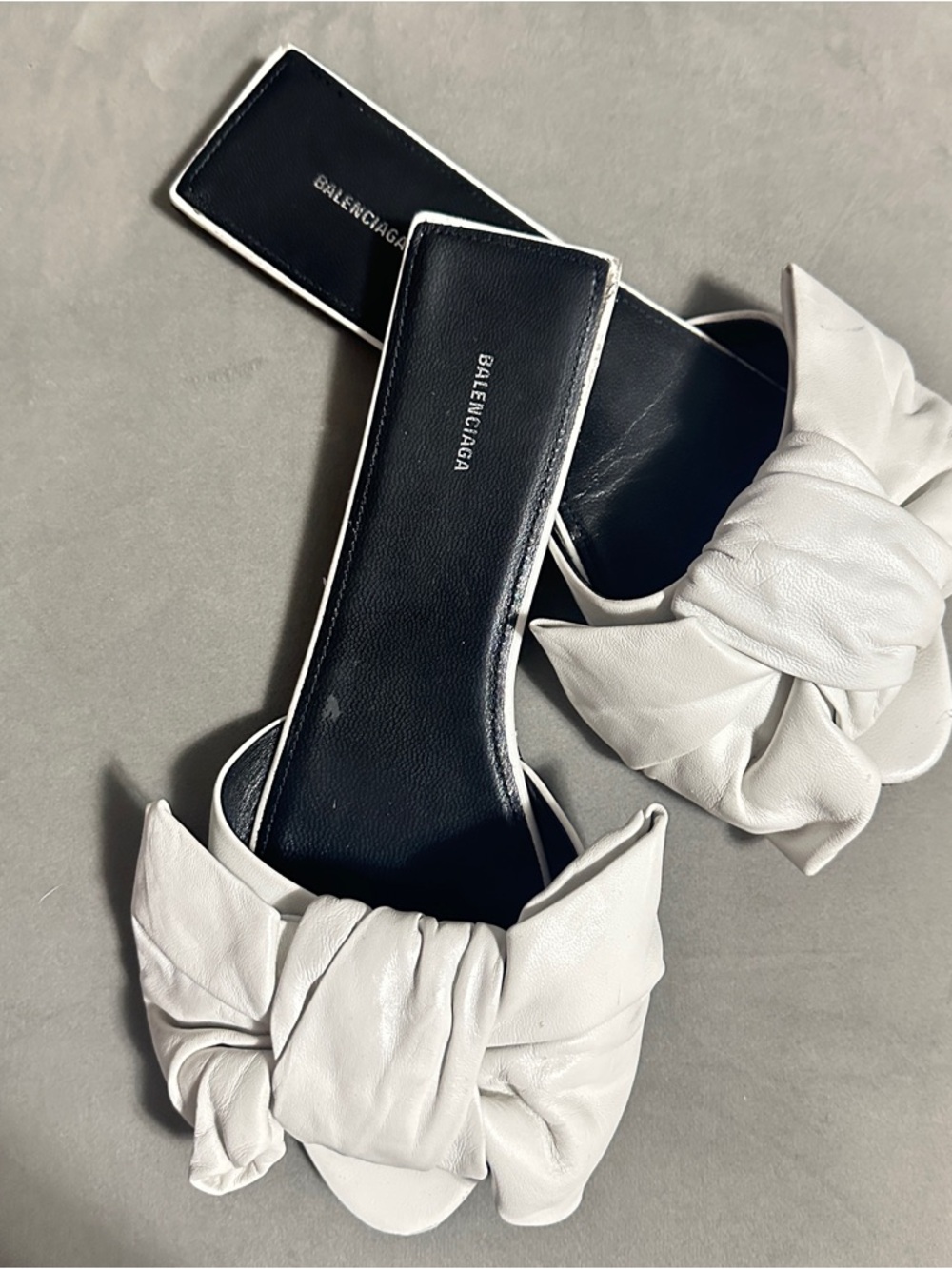 Balenciaga White Bow Nappa Leather Slide Mules 38.5 - Picture 16 of 16